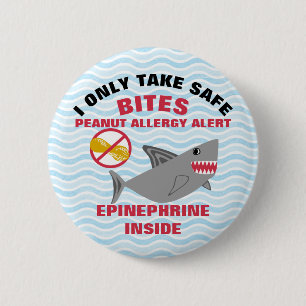 Badge Rond 5 Cm Alerte d'allergie d'arachide de requin