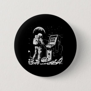 Badge Rond 5 Cm Amusant Joueur Astronaute De Jeux Dans L'Espace Vi