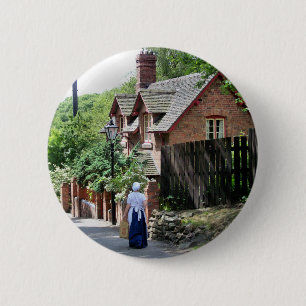 BADGE ROND 5 CM ANGLETERRE VICTORIENNE