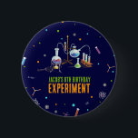 Badge Rond 5 Cm Anniversaire des sciences<br><div class="desc">Bouton captivant sur le thème scientifique ! Doté d'un ensemble de chimie fascinant et d'un arrière - plan de marine, ce bouton est une parfaite fusion de l'intellect et du flair. Les couleurs néons ajoutent une vibration, ce qui en fait un accessoire exceptionnel pour ceux qui apprécient la science et...</div>
