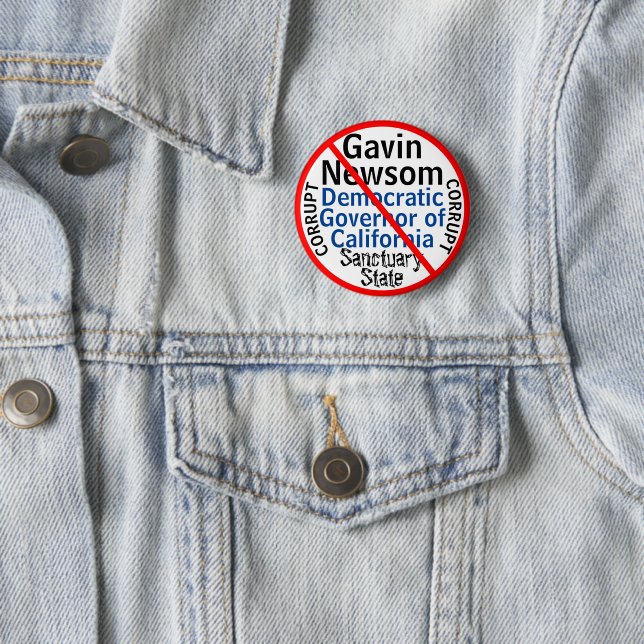Badge Rond 5 Cm Anti CA démocrate Gavin Newsom Modifier le nom (En situation)