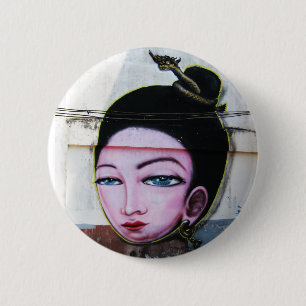 Badge Rond 5 Cm Art de rue Lady Lao Graffiti
