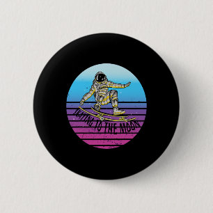 Badge Rond 5 Cm Astronaute skateboard Trick Motion Futuriste