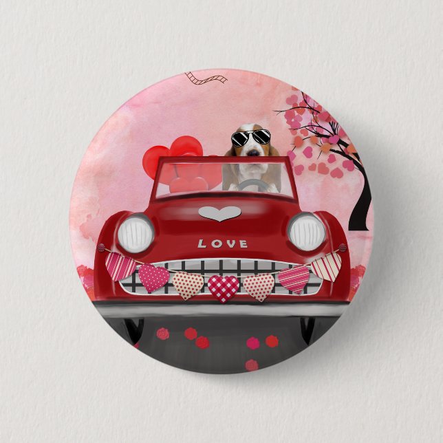 Badge Rond 5 Cm Basset Hound Driving Car with Hearts Valentine's   (Devant)