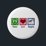Badge Rond 5 Cm Beagles mignons de l'amour de la paix<br><div class="desc">Mignonne Peace Love cadeau Beagle. Un chien beagle cool design pour la race avec un signe de paix et un coeur. J'adore ces beaux chiens.</div>