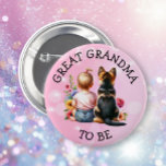 Badge Rond 5 Cm Bébé et chiot Grand grand grand-mère pour être Bab<br><div class="desc">Grand grand-mère à être des boutons baby showers. Ma petite fille adorable assise à côté de son petit chiot German Shepherd dans une parcelle de jolies fleurs d'aquarelle. Papillons roses et bleus et jolies fleurs sauvages.</div>