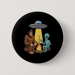 Badge Rond 5 Cm Bigfoot et feu de camp alien pour randonneurs en r