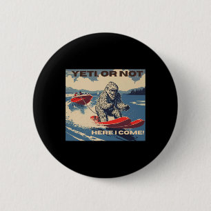 Badge Rond 5 Cm Bigfoot, Yéti sur skis nautiques, ski aquatique
