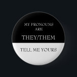 Badge Rond 5 Cm Bonjour Mes Pronononounes sont Ils me disent les v<br><div class="desc">Cette conception peut être personnalisée dans la zone fournie en modifiant la photo et/ou le texte. Vous pouvez également le customiser en cliquant sur Personnaliser ce Modèle, puis en choisissant l'option cliquer pour customiser et supprimer ou modifier la couleur de l'arrière - plan, ajouter du texte, modifier la couleur ou...</div>