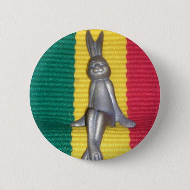 Badge Rond 5 Cm Bunny à Rasta Couleurs : Une touche de Super (Devant)