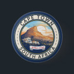 Badge Rond 5 Cm Cape Town Afrique du Sud Insigne d'art de voyage<br><div class="desc">Design de voyage vectoriel rétro du Cap. Le Cap est une ville portuaire sur la côte sud-ouest de l'Afrique du Sud,  sur une péninsule sous l'imposante montagne de la Table.</div>