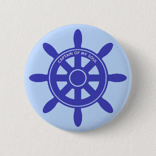 Badge Rond 5 Cm Casquette royale bleu marine sur fond bleu clair