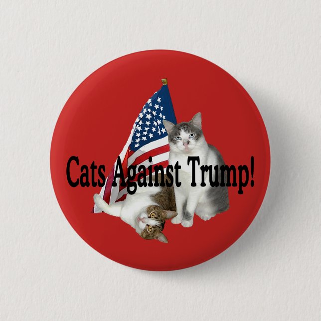 Badge Rond 5 Cm "Chats bouton contre atout" (Devant)