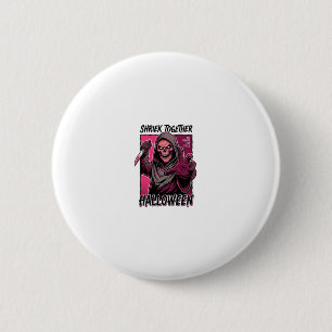Badge Rond 5 Cm Chemise d'horreur vintage avec découpe de tueur Ha