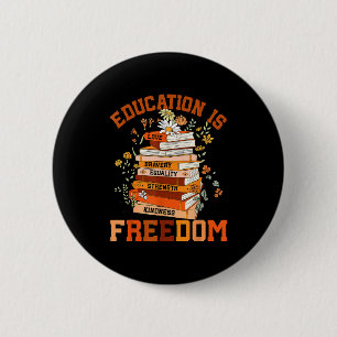 Badge Rond 5 Cm Chemise Éducation Liberté Noir Enseignant Livres
