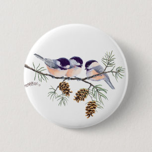 Badge Rond 5 Cm CHICKADEES et PINECONES par SHARON SHARPE