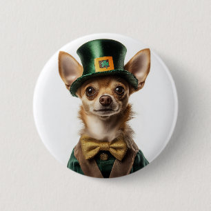 Badge Rond 5 Cm Chihuahua habillé Leprechaun Saint Patrick