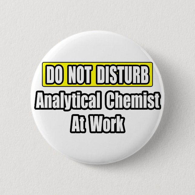 Badge Rond 5 Cm Chimiste Analytique Au Travail (Devant)
