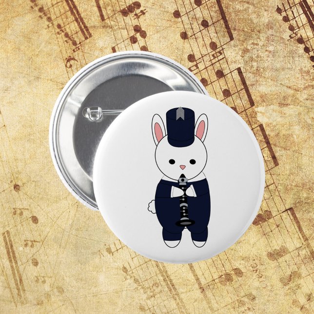 Badge Rond 5 Cm Clarinet Marching Band Rabbit Marine Blue (A pin back button with a rabbit playing clarinet in a navy blue and white marching band uniform.)