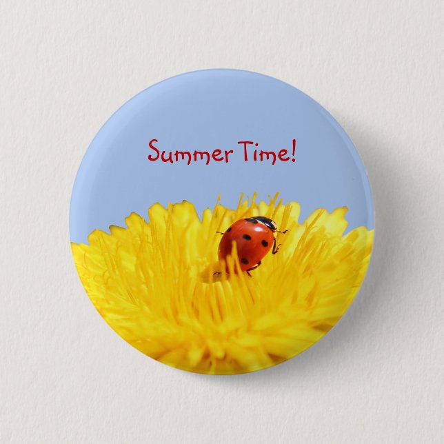Badge Rond 5 Cm Coccinelle d'été sur la fleur jaune (Devant)