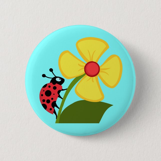 Badge Rond 5 Cm Coccinelle mignonne sur une fleur jaune (Devant)
