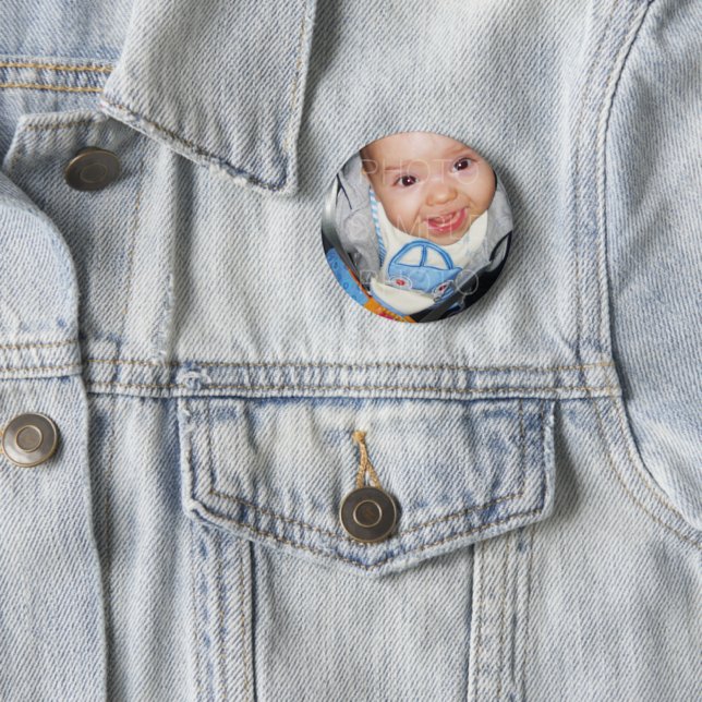 Badge Rond 5 Cm Customisez-le avec votre photo (En situation)