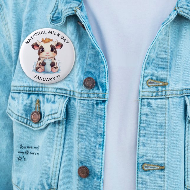 Badge Rond 5 Cm Cute Noir & Blanc Kawaii Bébé Vache Boire Lait (Créateur téléchargé)