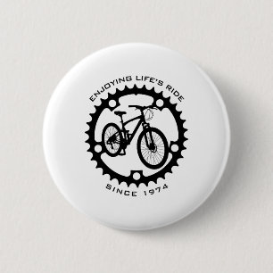 Badge Rond 5 Cm Cycliste de montagne de 51 ans 1974 51e anniversai