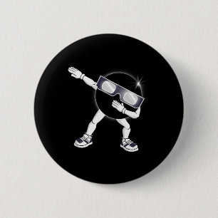Badge Rond 5 Cm Dabbing Total Solar Eclipse 2024 Totality Dab Kids