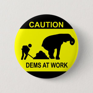 Badge Rond 5 Cm DEM au bouton de travail
