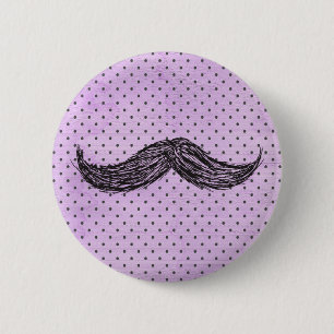 Badge Rond 5 Cm Dessin   drôle de moustache avec le pois pourpre