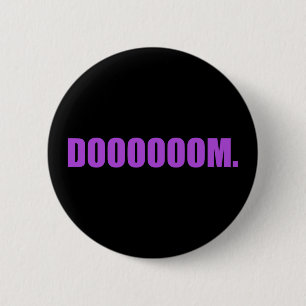 Badge Rond 5 Cm DOOOOOOM. en bouton violet