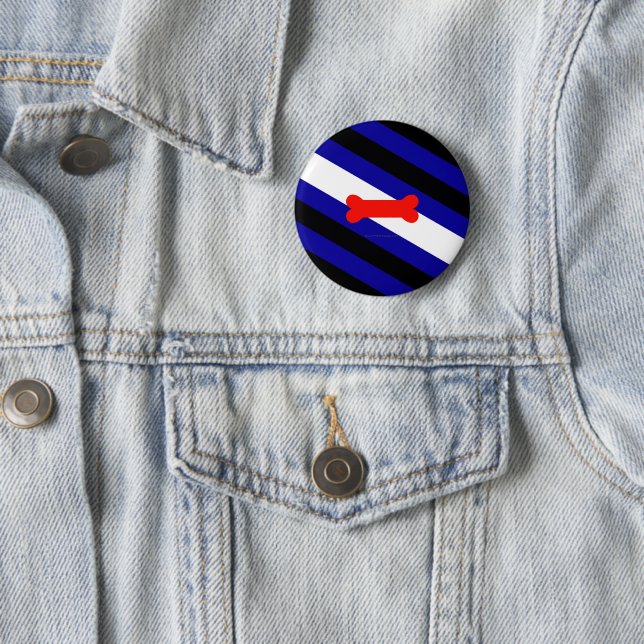 Badge Rond 5 Cm Drapeau de fierté de jeu de chiots de SlipperyJoe  (En situation)