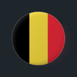 Badge Rond 5 Cm Drapeau national belge<br><div class="desc">Drapeau national de Belgique Le drapeau belge est un drapeau tribande vertical à rayures noires, jaunes et rouges. Il est né comme un drapeau à bandes horizontales en 1830, et les bandes verticales sont introduites en 1831. Le drapeau national officiel a un ratio 13:15, mais une version 2:3 est beaucoup...</div>