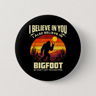 Badge Rond 5 Cm Drôle Bigfoot Rock Croire Coucher de soleil Sasqua