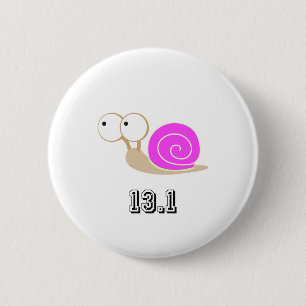 Badge Rond 5 Cm Escargot rose 13.1 (demi-marathon)