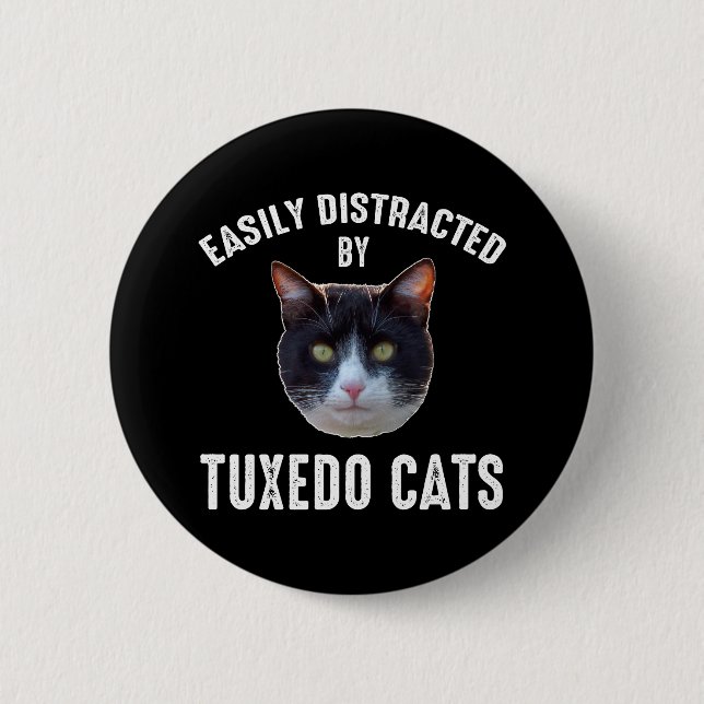 Badge Rond 5 Cm Facilement Distrait Par Les Chats Tuxedo (Devant)