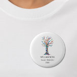Badge Rond 5 Cm Famille Reunion Rainbow<br><div class="desc">Donnez ces élégants boutons de la Réunion de famille comme gardiens à votre fête de famille. Elles sont ornées d'un arbre généalogique aux couleurs de l'arc-en-ciel. Customisez-les avec votre nom de famille et l'année. Ce design unique est une impression de ma mosaïque d'arbre généalogique qui a été faite à partir...</div>