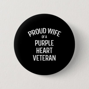 Badge Rond 5 Cm Femme De Coeur Violet Vétérinaire Chemise Fière Mi
