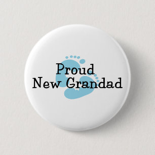 Badge Rond 5 Cm Fière Nouvelle Empreintes de Pied de Garçon de Gra