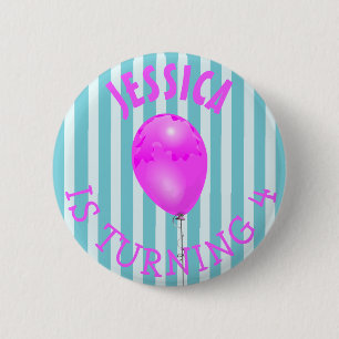 Badge Rond 5 Cm Fille d'anniversaire personnalisée Purple et bouto