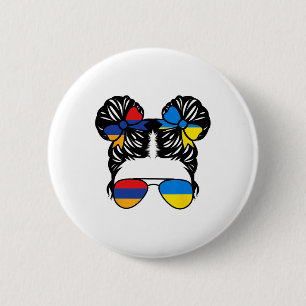 Badge Rond 5 Cm Fille moitié arménienne moitié ukrainienne Arménie