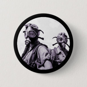 Badge Rond 5 Cm Filles masques à gaz en violet