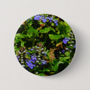 Badge Rond 5 Cm Fleur violette et abeille boursouflante
