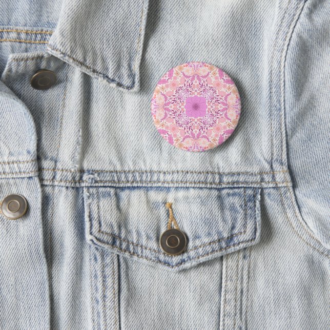 Badge Rond 5 Cm Fleurs de jardin rétro en rose (En situation)