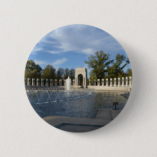 Badge Rond 5 Cm Fontaine de mémorial de 2ÈME GUERRE MONDIALE. C