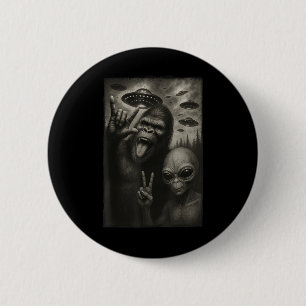 Badge Rond 5 Cm Funny Selfie Bigfoot Alien Sasquatch Rock À La Mai
