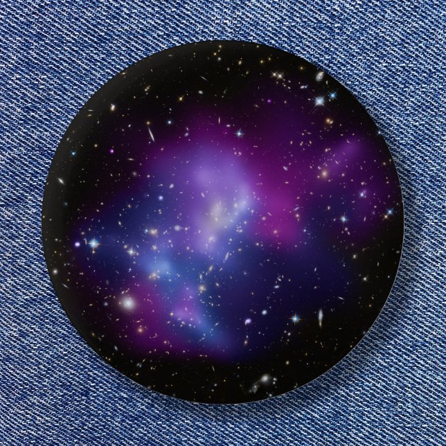 Badge Rond 5 Cm Galaxy Cluster MACS J0717 Photo céleste violet (Galaxy Cluster MACS J0717 Purple Celestial Photo Pinback Button)