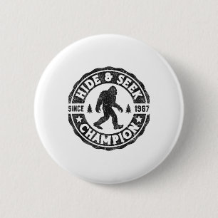 Badge Rond 5 Cm Grand champion de cache-cache Bigfoot drôle de Sas