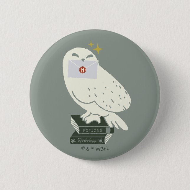 Badge Rond 5 Cm Hedwig avec lettre dessin fantaisiste (Devant)